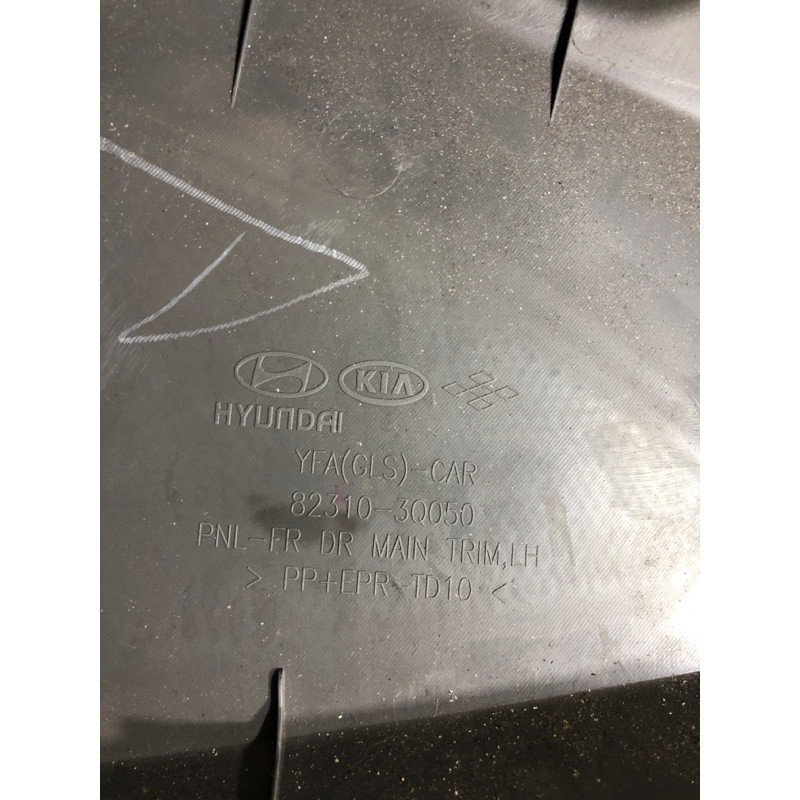 Дверная карта (салон) Hyundai Sonata YF 2013 2.4 823033Q0105RA