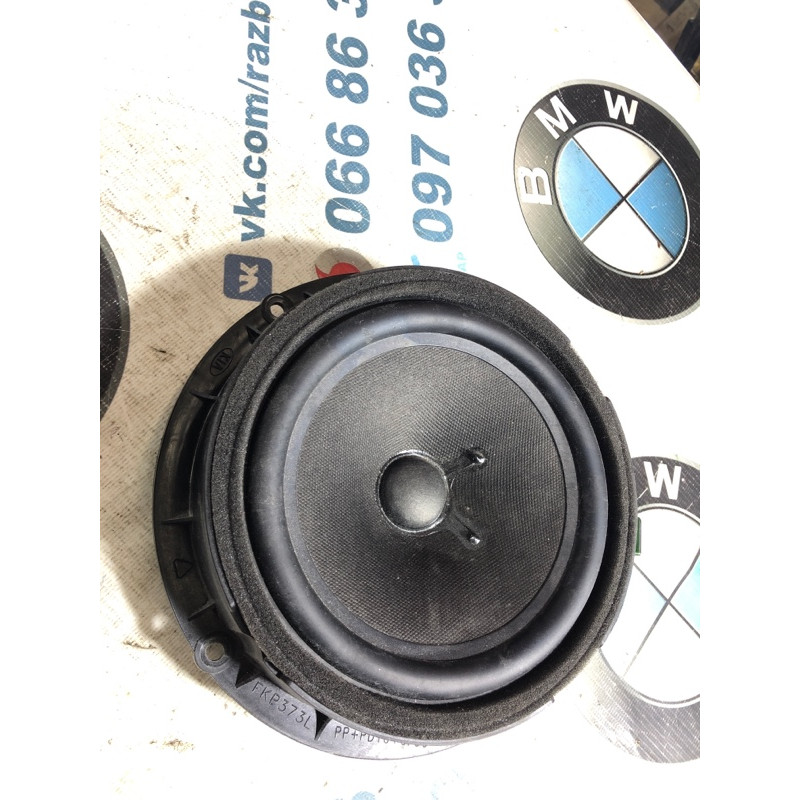 Динамік (електрика) KIA Sorento UM 2013 2.4 963302p301