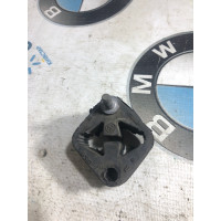 Кронштейн глушителя