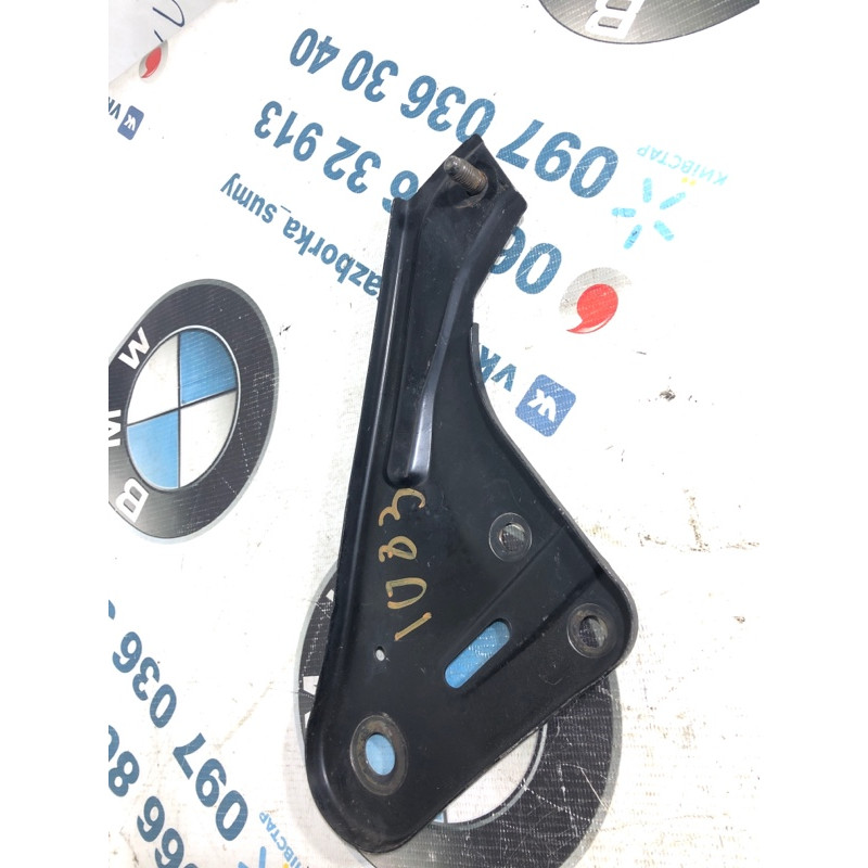 Кронштейн (двигатель и элементы) FORD Focus MK3 2015 2.0 av61101a80af