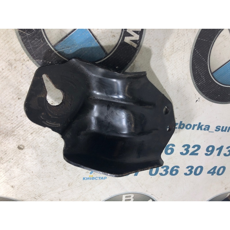 Кронштейн подрамника (подвеска) FORD Fusion MK5 2013 2.0 Hybrid E1GZ-5077-A