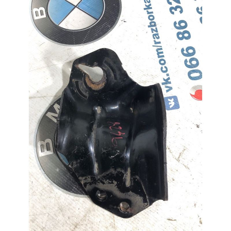 Кронштейн подрамника (подвеска) FORD Fusion MK5 2013 2.0 Hybrid E1GZ-5084-A