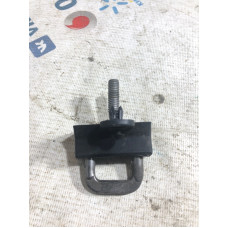 Замок капота