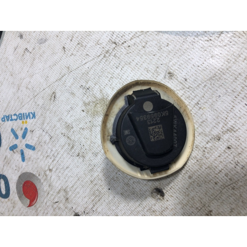 Датчик удара (электрика / датчики) Volkswagen Passat B7 2013 2.5 5k0959354