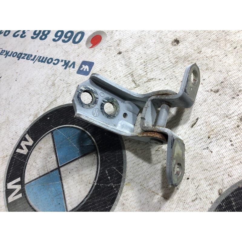 Петля двери (кузов и элементы) Nissan Juke F15 2011 1.6 824201KA0A