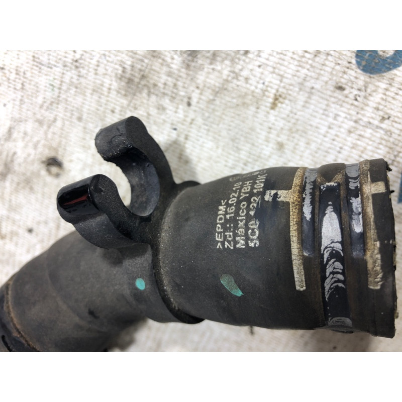 Патрубок (система охлаждения) Volkswagen Jetta MK6 2011 2.0 5c0122101k