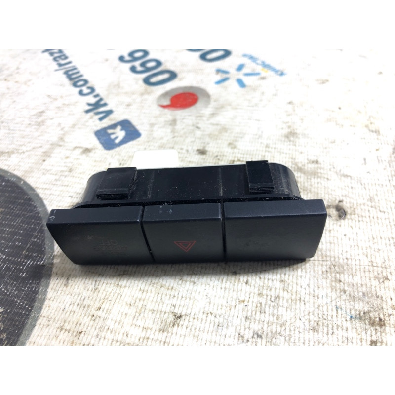 Кнопка аварийной сигнализации (электрика / кнопки) Ford Fusion MK5 2008 6e5t13d734aew