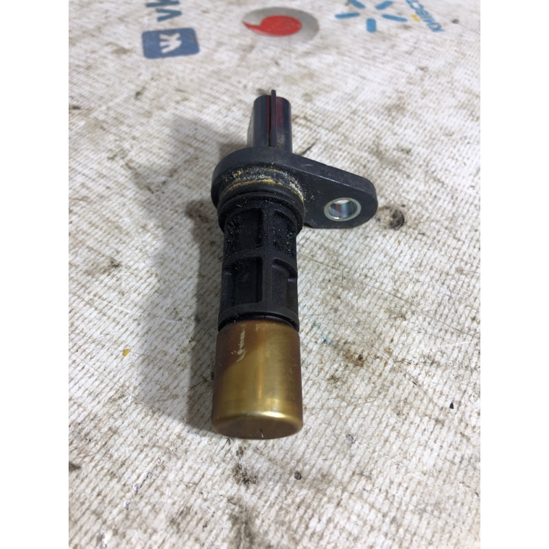 Датчик положения коленвала (электрика двигателя) Nissan Juke F15 2011 1.6 237311KC0A