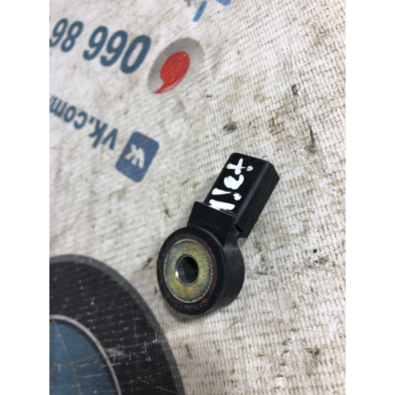 Датчик детонации (электрика двигателя) Volkswagen Jetta MK6 2011 2.0 030905377c