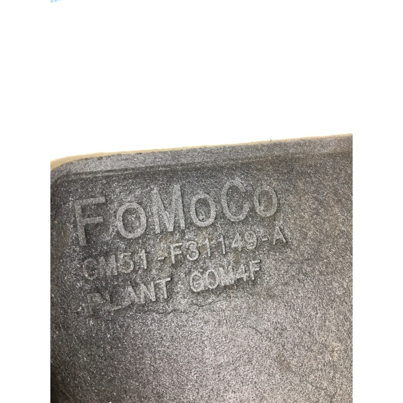 Обшивка багажника (салон) FORD Focus MK3 2014 2.0 cm51f31149a