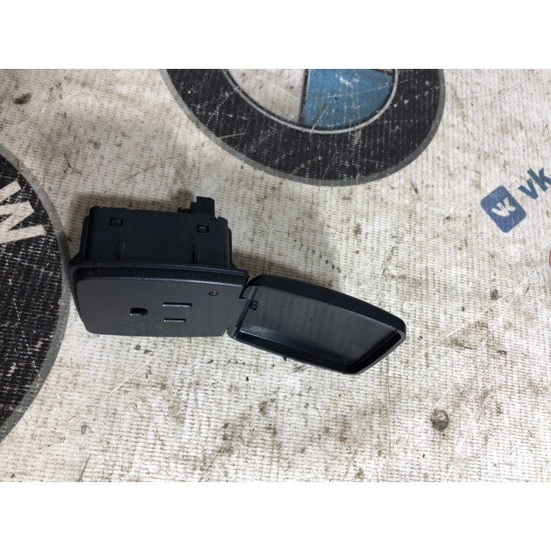 Розетка (электрика) FORD Fusion MK5 2013 2.0 DS7Z-19N236-A