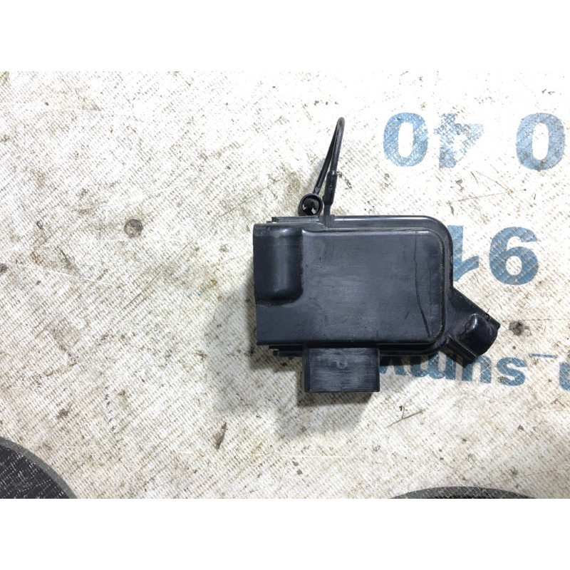 Крышка (салон) BMW 5-series F10 2013 N47D20 61149214243