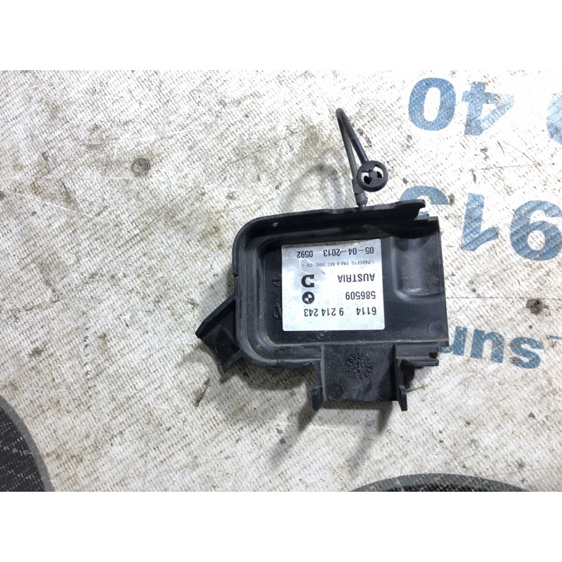 Крышка (салон) BMW 5-series F10 2013 N47D20 61149214243