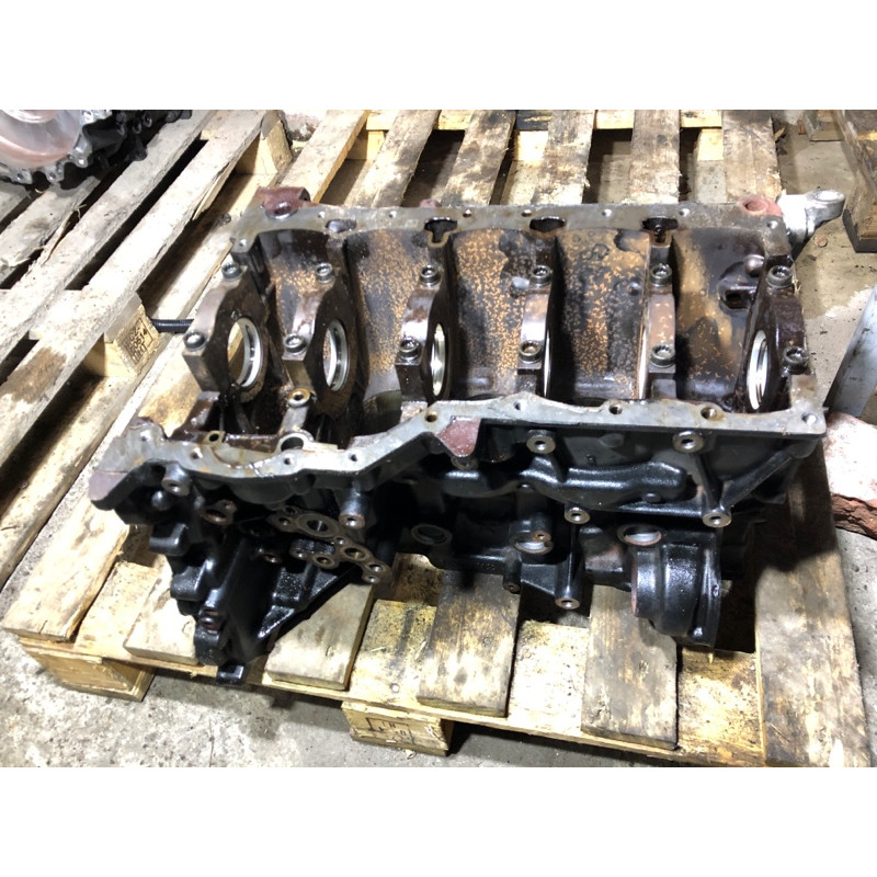 Блок цилиндров (двигатель и элементы) Volkswagen Passat B7 2013 2.5 07k103023b