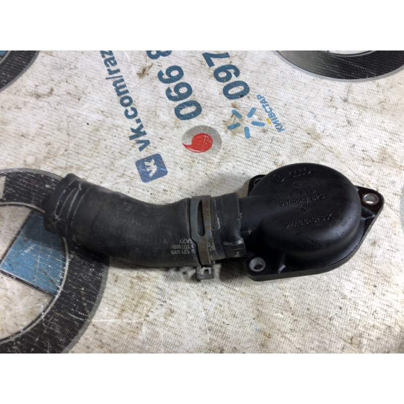 Корпус термостата (система охлаждения) Volkswagen Touareg 7L 022121121d