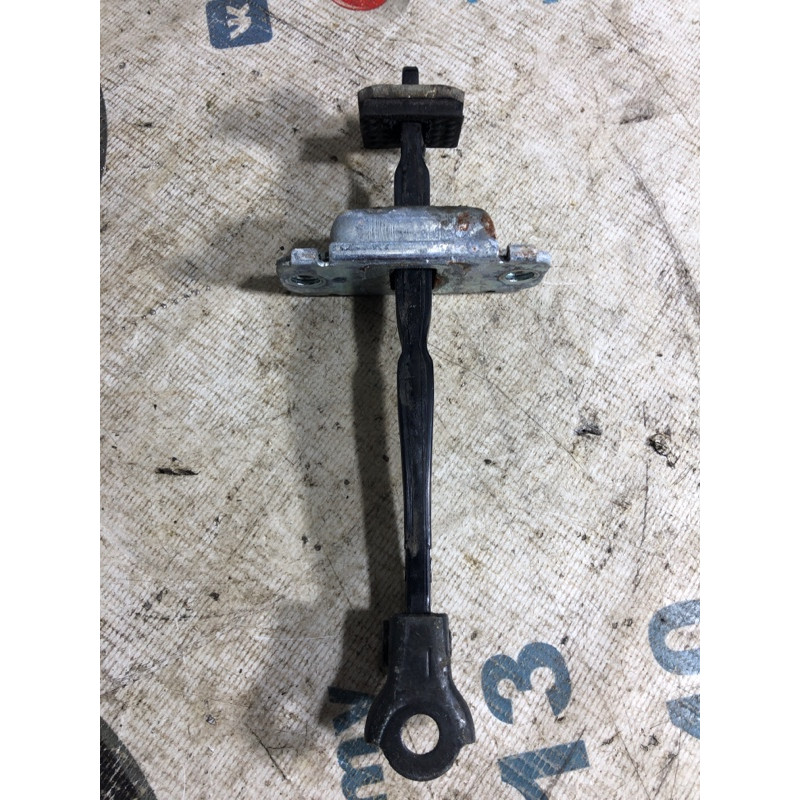 Ограничитель двери (кузов и элементы) Hyundai Sonata LF 2015 2.4 79380C1010