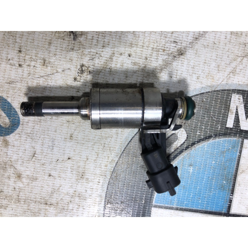 Форсунка топливная (топливная система) FORD Fusion MK5 2013 2.0 bb5e9f593ba