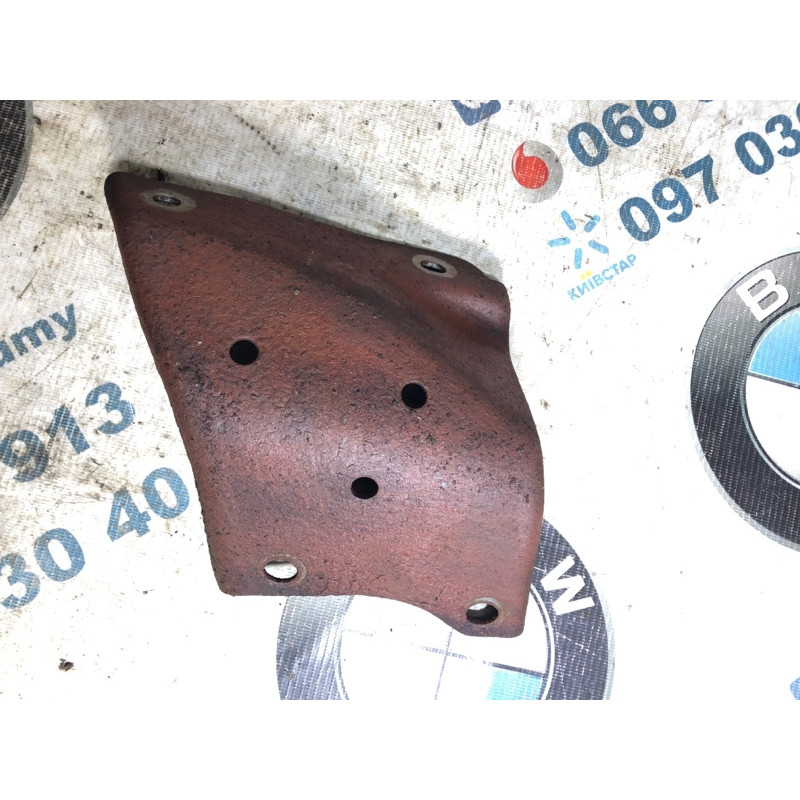 Кронштейн глушителя (выпускная система) FORD Focus MK3 2015 2.0 CV6Z-5K291-B