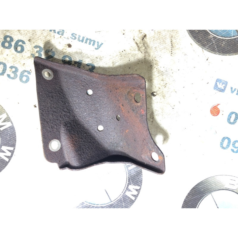 Кронштейн глушителя (выпускная система) FORD Focus MK3 2015 2.0 CV6Z-5K291-B