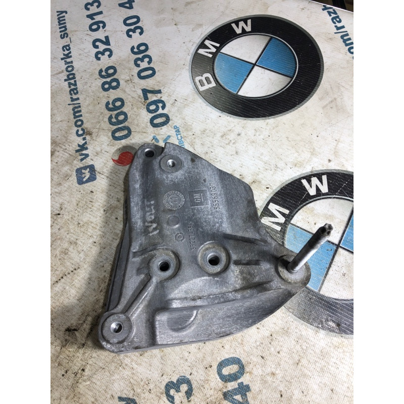 Кронштейн компрессора кондиционера (кронштейны двигателя) CHEVROLET Volt 1 2012 1.4 55569037