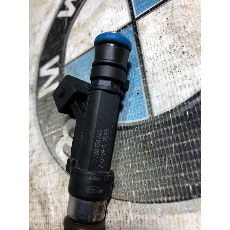 Форсунка топливная (топливная система) CHEVROLET Volt 1 2012 1.4 55565481