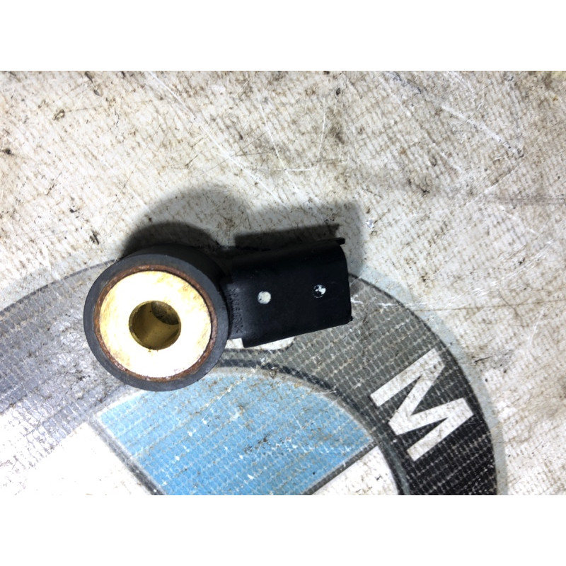 Датчик детонации (электрика двигателя) CHEVROLET Volt 1 2012 1.4 55563372