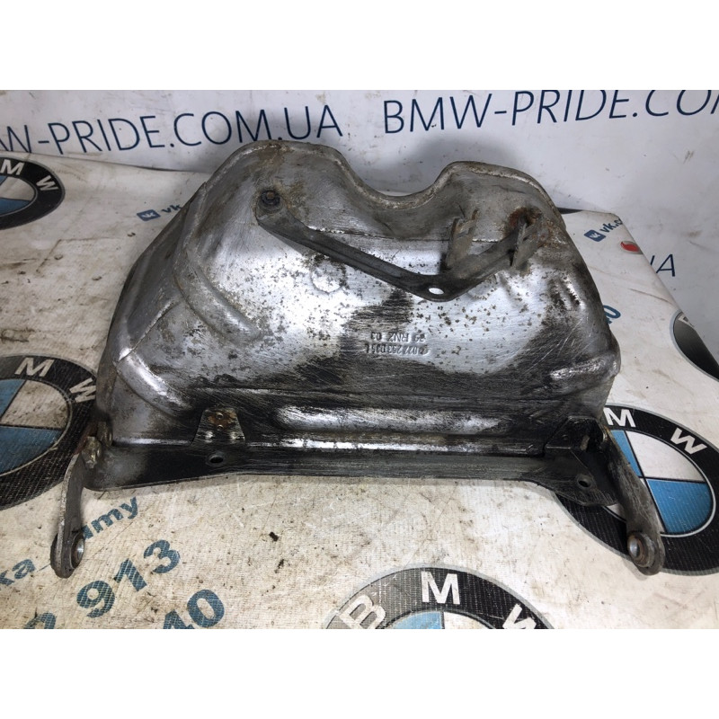 Кожух выпускного коллектора (выпускная система) Volkswagen Touareg 7L 2004 3.2 022253035l