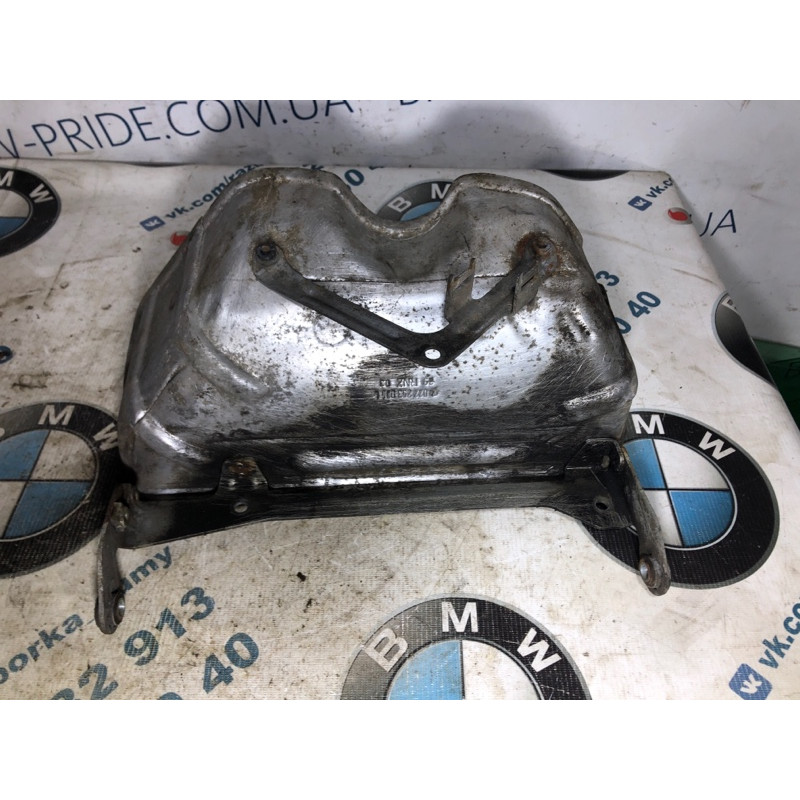 Кожух выпускного коллектора (выпускная система) Volkswagen Touareg 7L 2004 3.2 022253035l