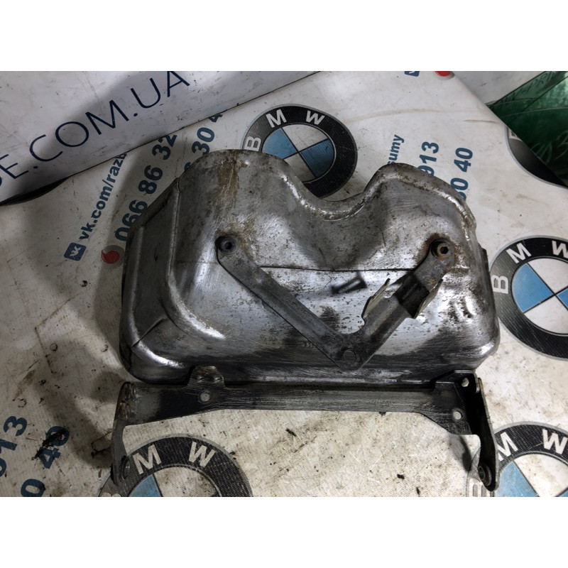 Кожух выпускного коллектора (выпускная система) Volkswagen Touareg 7L 2004 3.2 022253035l