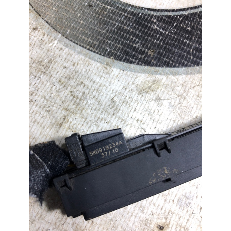 Датчик (электрика / датчики) Volkswagen Jetta MK6 2011 2.0 5k0919234a