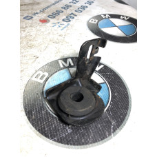 Крепление радиатора