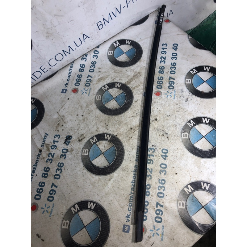 Молдинг двери внешний (кузов и элементы) Volkswagen Passat B7 2013 2.5 561837477