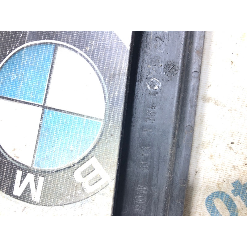 Накладки прочие (салон) BMW 5-series E60 2005 N52B25 61131384467