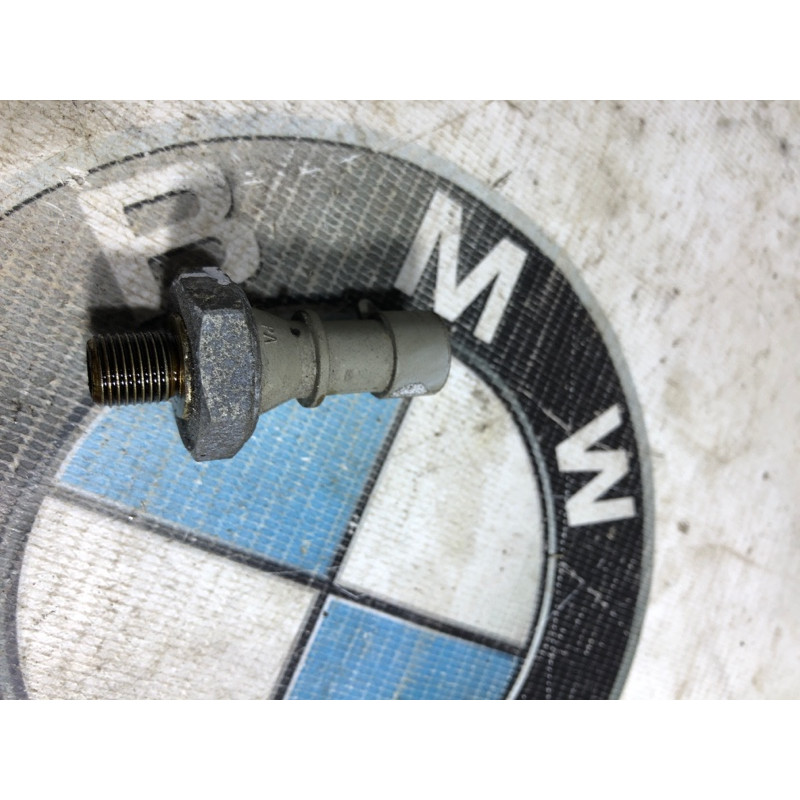 Датчик давления масла (электрика двигателя) CHEVROLET Volt 1 2012 1.4 55581588