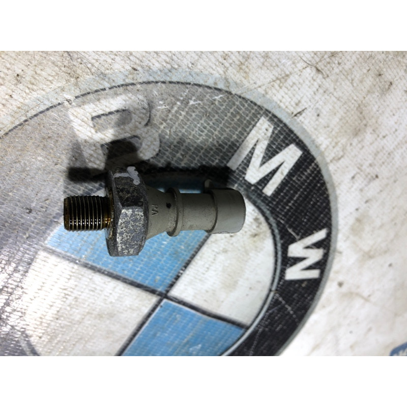 Датчик давления масла (электрика двигателя) CHEVROLET Volt 1 2012 1.4 55581588