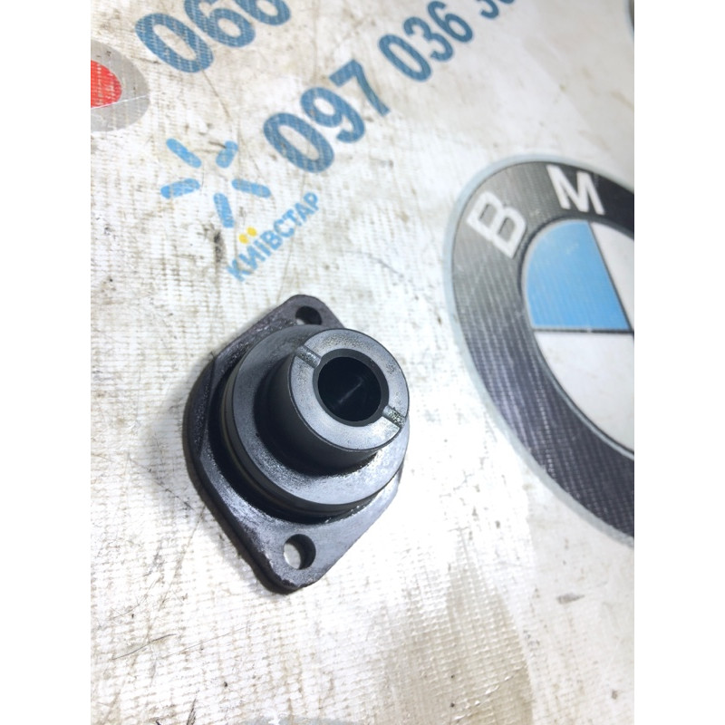 Крышка двигателя (двигатель и элементы) Volkswagen Touareg 7L 2004 3.2 021115185B