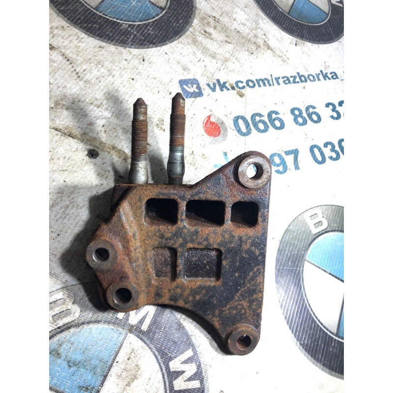 Кронштейн (двигатель и элементы) Hyundai Sonata YF 2013 2.4 216702G000