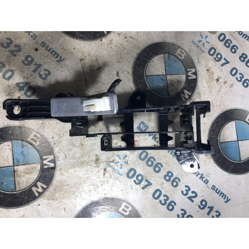 Кронштейн блока управления двигателем (кузов и элементы) Subaru Forester SJ 2016 2.5 88283fj100