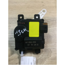 Привод заслонки отопителя