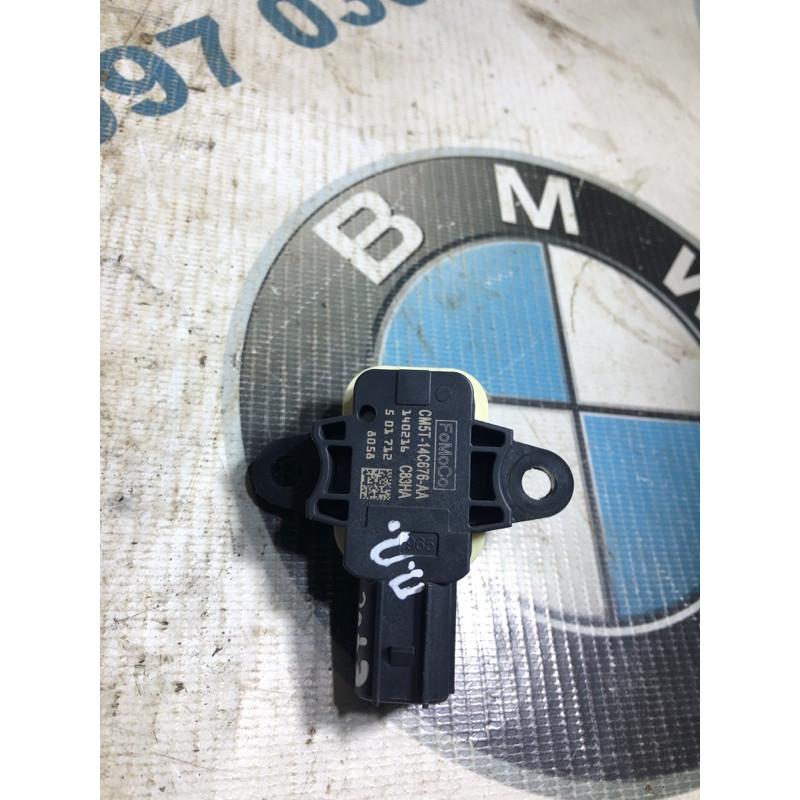 Датчик удара (электрика / датчики) FORD Focus MK3 2014 2.0 HM5Z14B345A