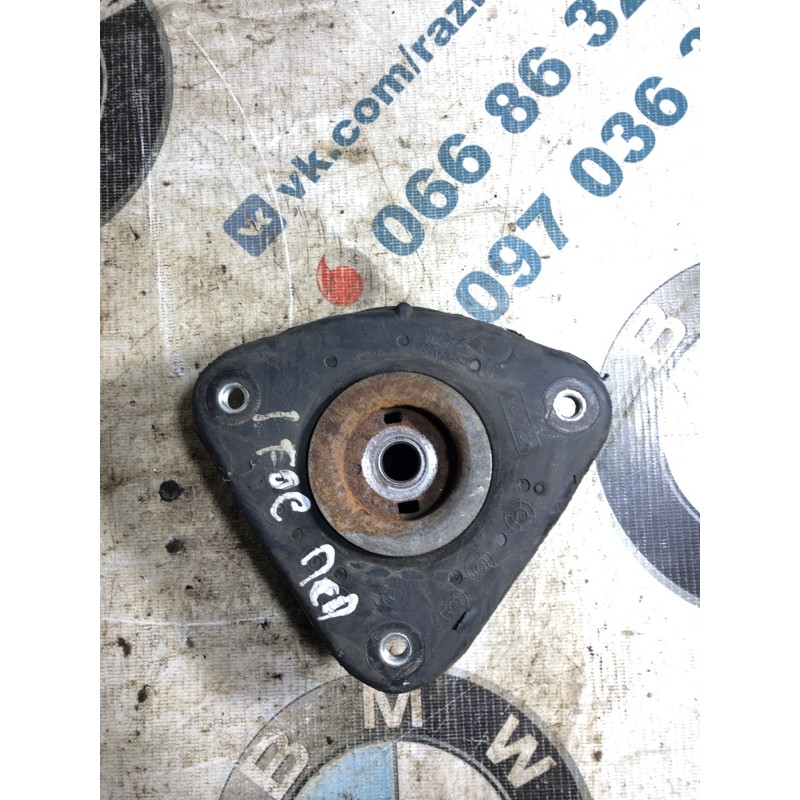 Опора стойки (подвеска) FORD Focus MK3 2015 2.0 BV6Z3A197C