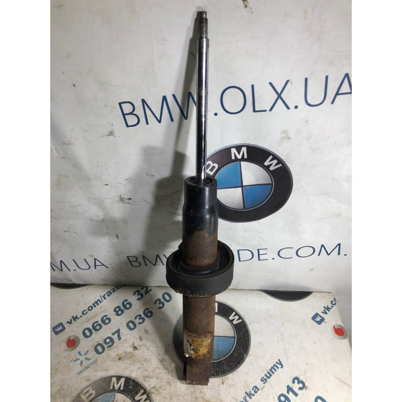 Амортизатор (подвеска) Volkswagen Touareg 7L 2004 3.2 7l6513029e