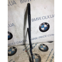 Поводок дворника