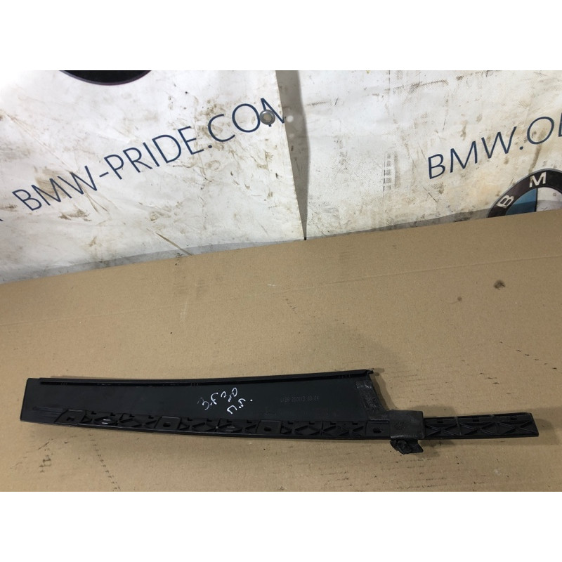 Накладка двери боковая (кузов и элементы) BMW 3-series F30 2013 N26B20 51337258310