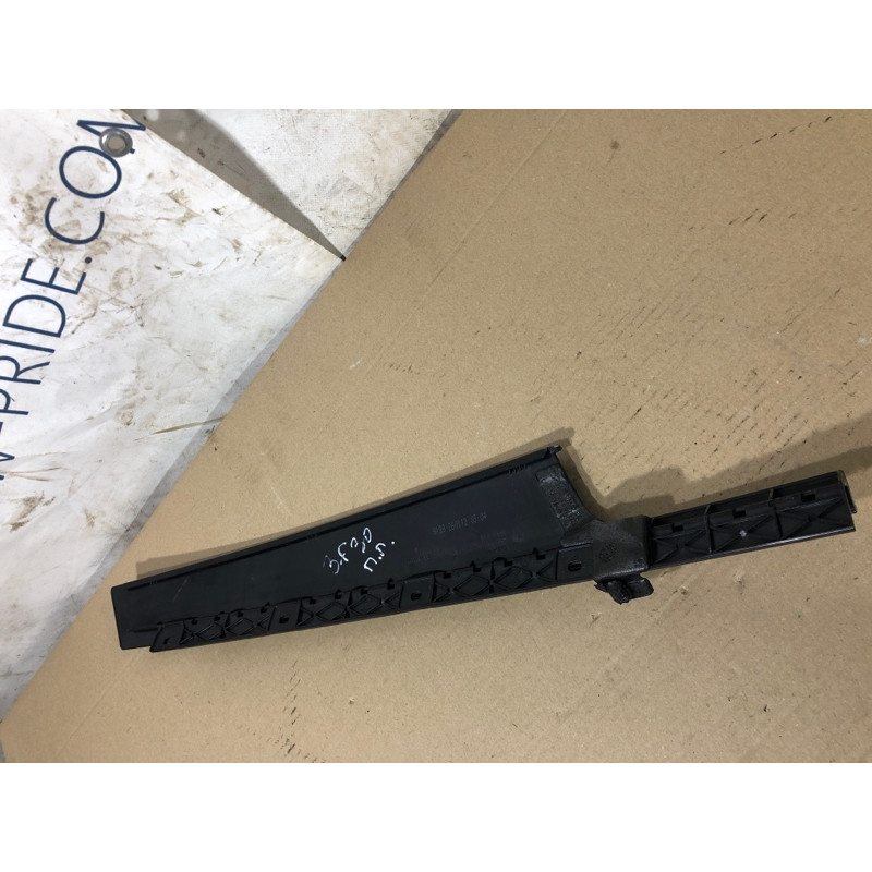 Накладка двери боковая (кузов и элементы) BMW 3-series F30 2013 N26B20 51337258310