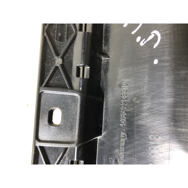 Накладка двери боковая (кузов и элементы) BMW 3-series F30 2013 N26B20 51337258310