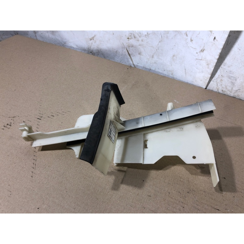 Крепление замка двери (кузов и элементы) FORD Focus MK3 2014 2.0 cm51a219a65he