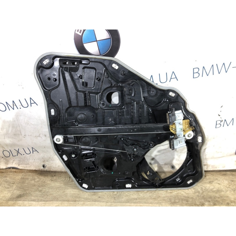 Механизм стеклоподъемника с мотором (кузов и элементы) Jeep Renegade BU 2016 2.4 68268760AA