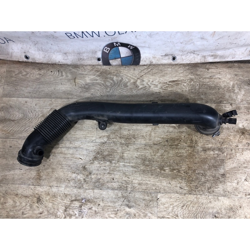 Патрубок воздушного фильтра (впускная система) Jeep Renegade BU 2016 2.4 68274912AA