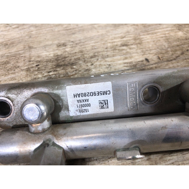 Топливная рампа (топливная система) FORD Focus MK3 2015 2.0 cm5e9h487al